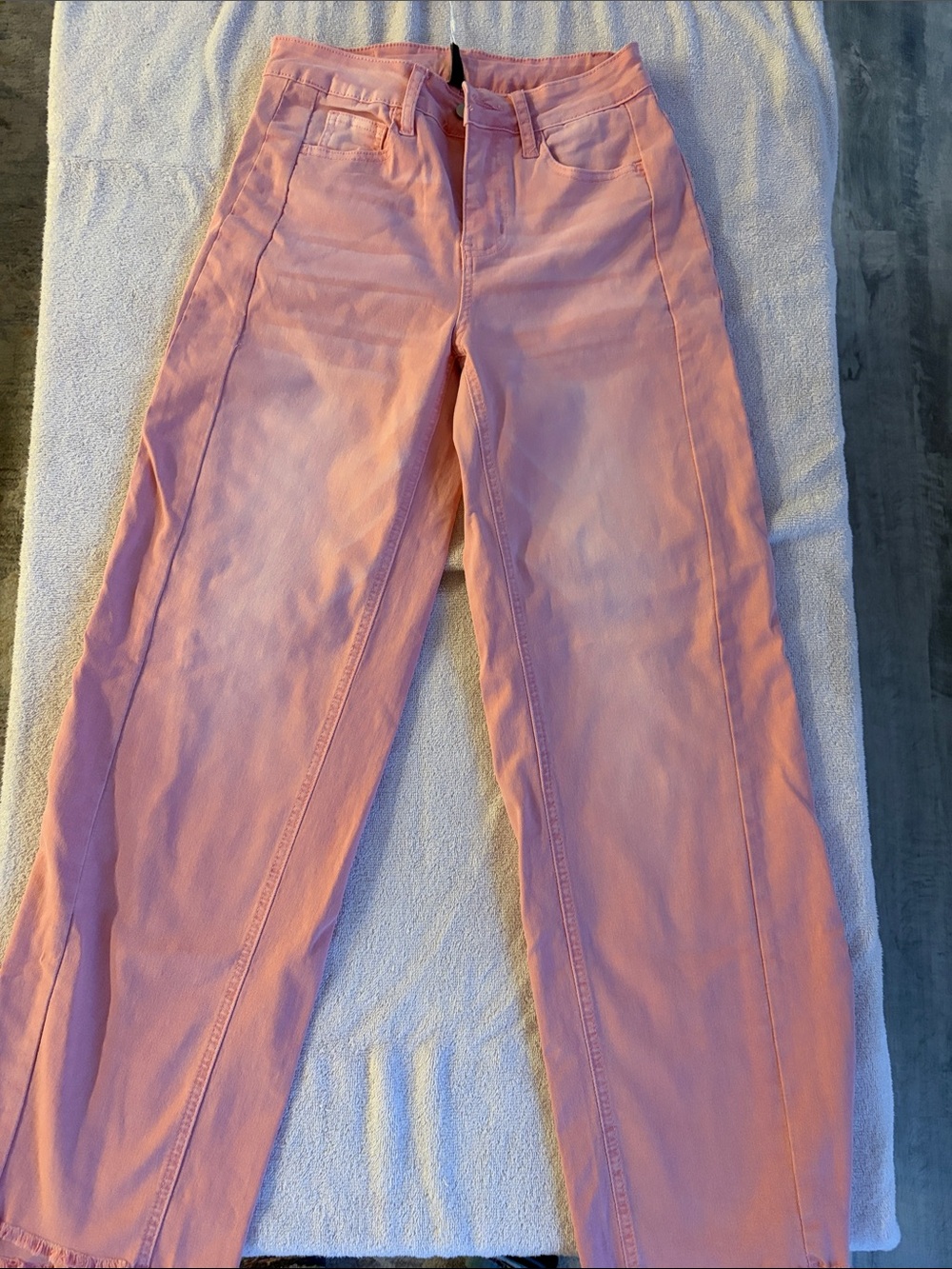 Pink Wide-Leg Jeans